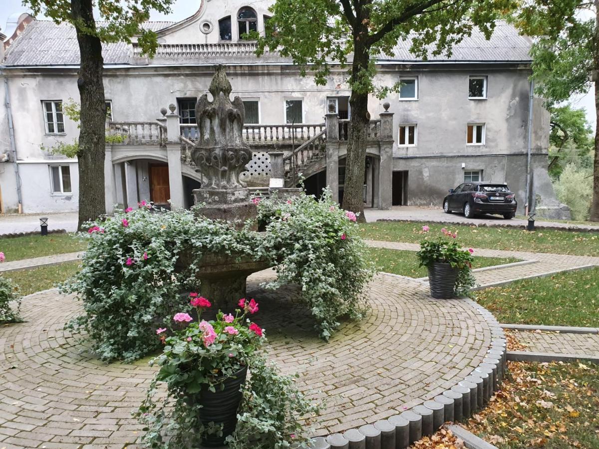 Linkuva Manor Apartment Kaunas Ngoại thất bức ảnh