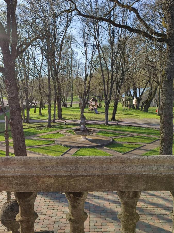 Linkuva Manor Apartment Kaunas Ngoại thất bức ảnh